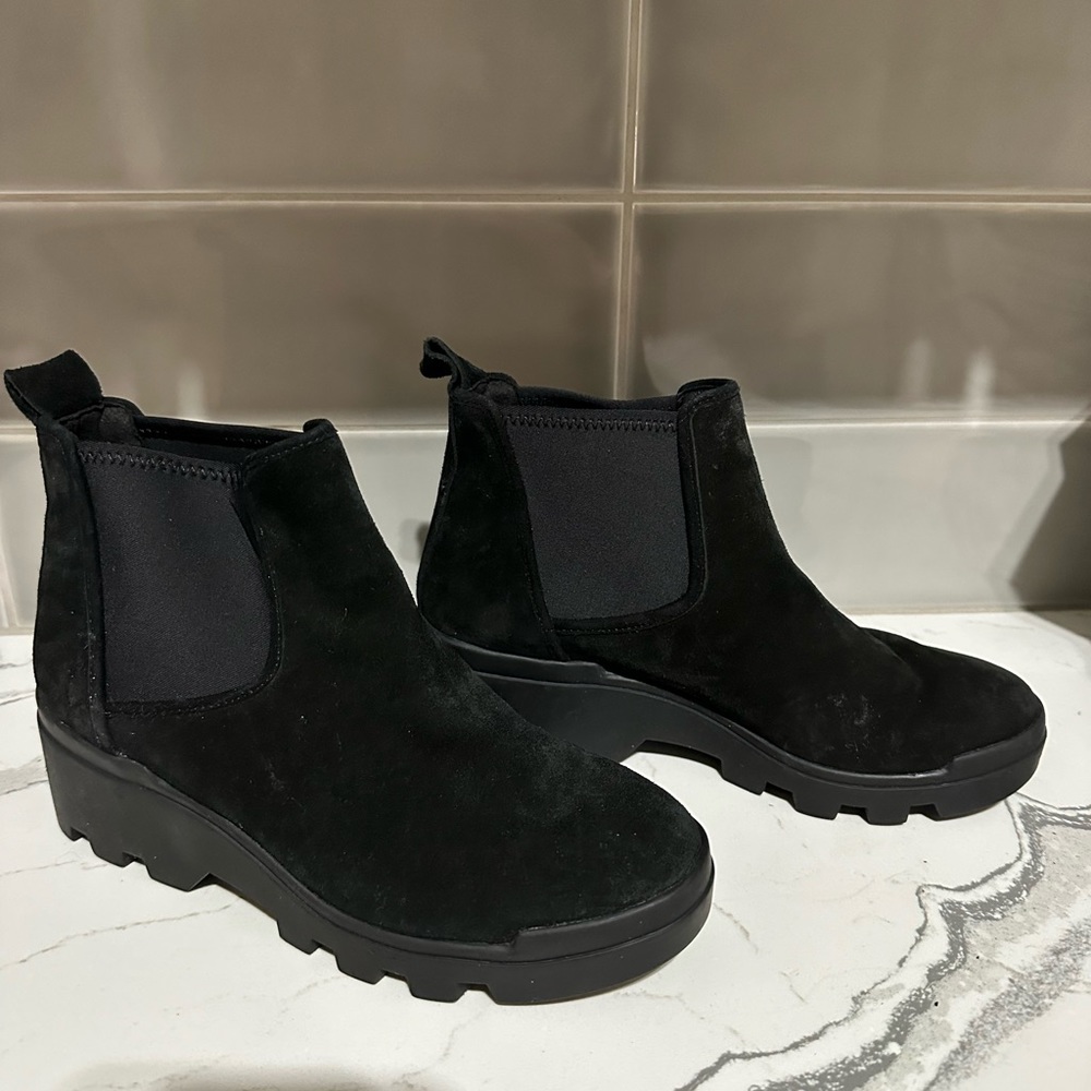 NEW Eileen Fisher Black Suede Wedge Boots Ankle Booties Size 6